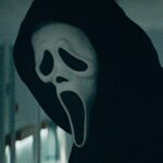 Ghostface vuelve a aterrorizar a Neve Campbell una vez más en el nuevo tráiler de 'Scream'