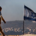 Israel construirá 1.300 nuevas viviendas para colonos en Cisjordania