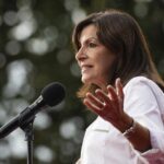 La alcaldesa de París, Anne Hidalgo, es la candidata presidencial de los socialistas