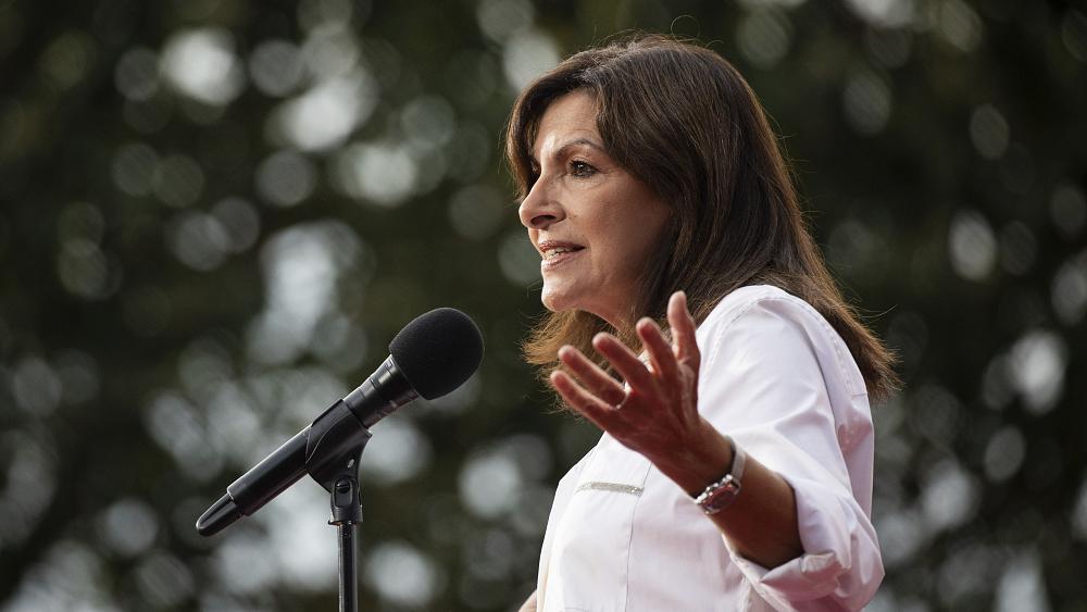 La alcaldesa de París, Anne Hidalgo, es la candidata presidencial de los socialistas