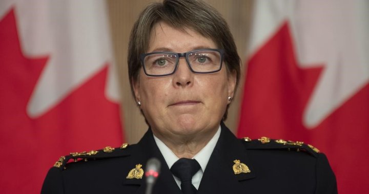 La carta muestra que el ministro quería que fuera reemplazado el oficial al mando de la RCMP de New Brunswick - New Brunswick