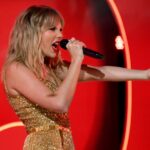 La versión regrabada de Taylor Swift de 'Red' llega una semana antes de lo planeado