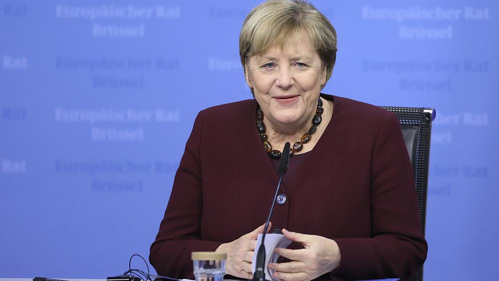 Los líderes de la UE rinden homenaje a Merkel en su última cumbre en Bruselas