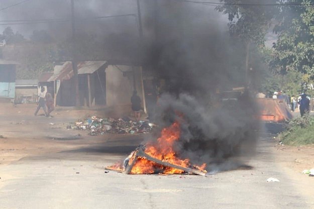 'Receta para la guerra': Ramaphosa envía enviados a Eswatini para ayudar a frenar los disturbios