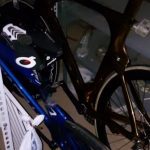 Redada antidrogas en Rumanía hace que la policía descubra la bicicleta de pista robada de Filippo Ganna
