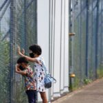 Suicidios entre niños japoneses en niveles récord durante la pandemia: Informe