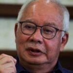 Tribunal de Malasia libera el pasaporte del ex primer ministro Najib condenado para viajar a Singapur
