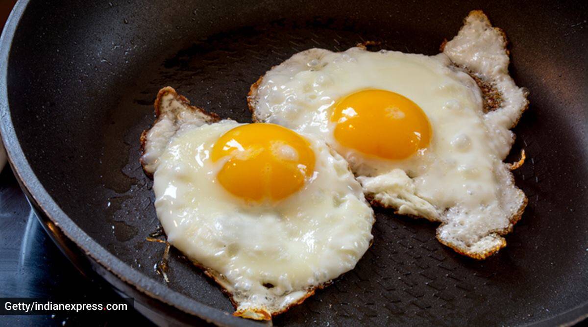 eggs, egg preparation, ideal way of eating eggs, how to eat eggs, how to prepare eggs, healthy way of preparing eggs, healthy way of eating eggs, health benefits of eggs, eggs sunny side up, indian express news