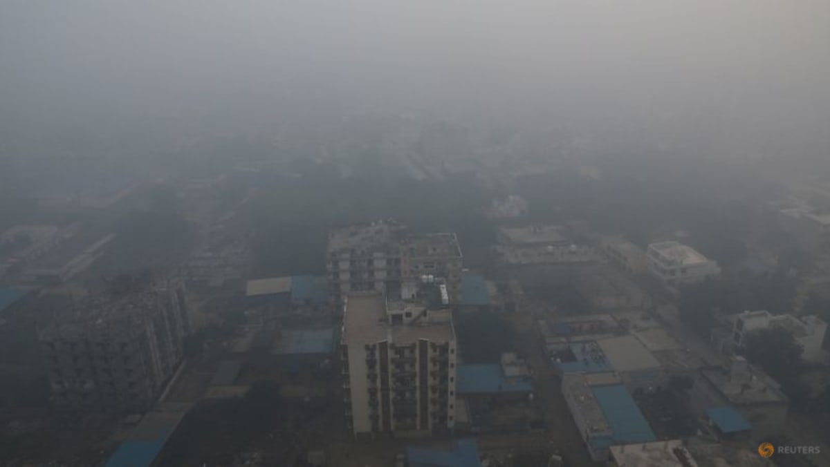 Delhi atrapada bajo una manta de aire tóxico dos días después del festival