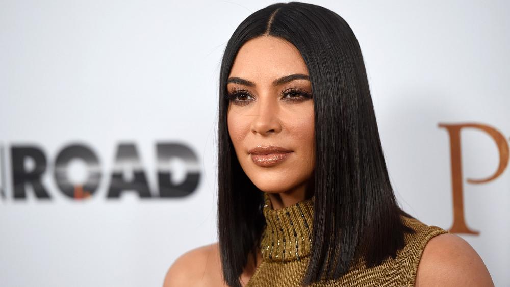 Doce serán juzgados por robo de joyas de Kardashian West en París