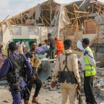 Explosión de Al-Shabab en una escuela en la capital somalí mata al menos a 8