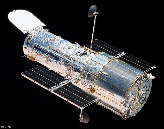Partes del telescopio espacial Hubble vuelven a estar en línea más de dos semanas después de que entró en modo seguro