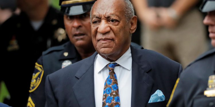 Se pide a la Corte Suprema que revise la condena anulada por delito sexual de Bill Cosby