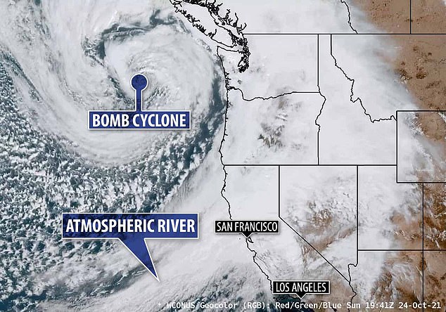 Una tormenta perfecta creó olas de 60 pies a lo largo de la costa de Oregón y hacia el norte de California el mes pasado.  El 25 de octubre, un ciclón bomba y un río atmosférico trajeron lluvias torrenciales y fuertes vientos a la costa del Pacífico de EE. UU.