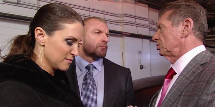 Actualización entre bastidores sobre la dinámica familiar de Triple H-McMahon, más por qué es poco probable que deje la WWE
