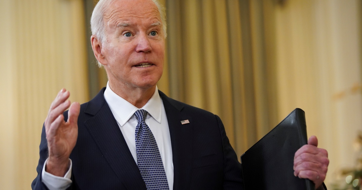 Biden firma un proyecto de ley de financiación provisional, evitando un cierre del gobierno
