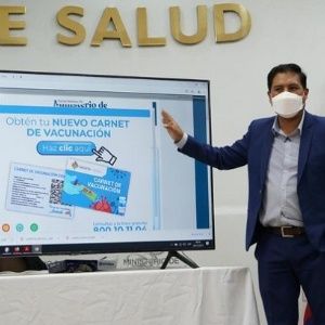 Bolivia utilizará tarjeta de vacunación COVID digital a partir de 2022