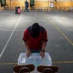 Chile: Centros de votación abiertos para votación entre Boric y Kast