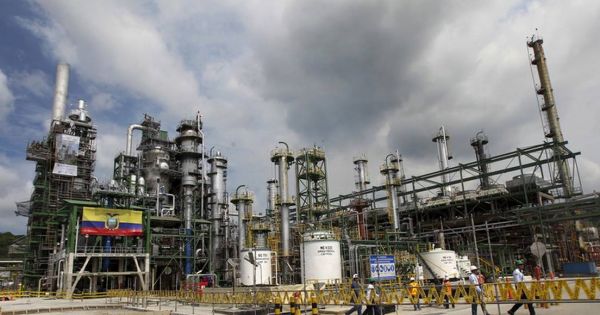Ecuador decreta producción de petróleo bajo 'fuerza mayor'