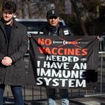 Empresas y estados republicanos piden a la Corte Suprema que detenga el mandato de prueba y la vacuna Biden