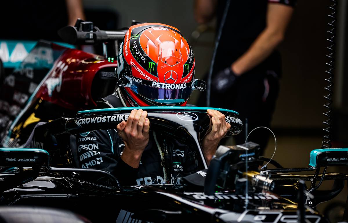 George Russell utilizará una versión adaptada del volante de Lewis Hamilton