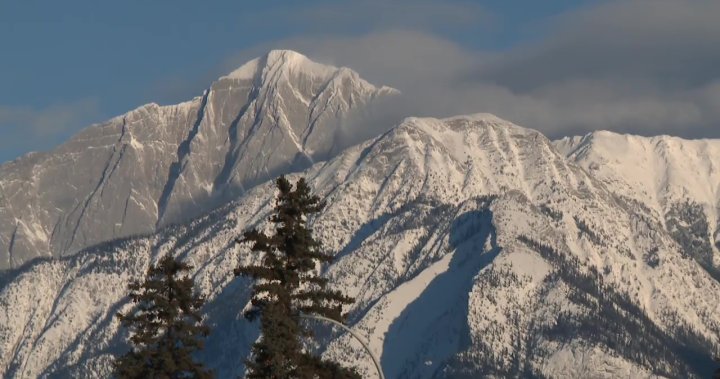 Jasper ajusta el marketing antes del repunte del turismo en la ciudad montañosa de Alberta
