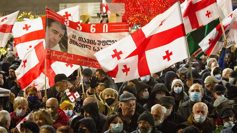 La oposición promete 'huelga de hambre masiva' hasta que Saakashvili sea liberado