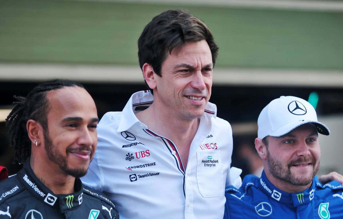 Lewis Hamilton 'pidió a Toto Wolff que retire las protestas' contra el resultado del GP de Abu Dhabi