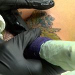 Los psicólogos tatuados son vistos como más `` seguros y empáticos '': estudio de USask