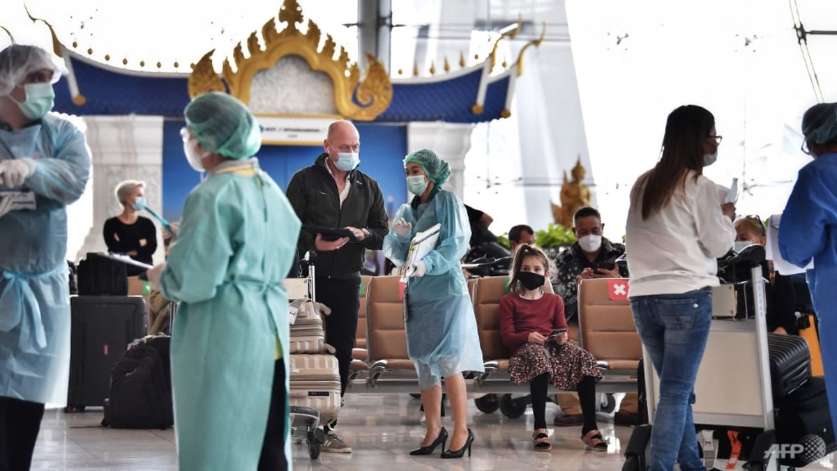 Los viajeros con el código QR de Thailand Pass pueden ingresar al país, omitir la cuarentena con resultados negativos de la prueba COVID-19