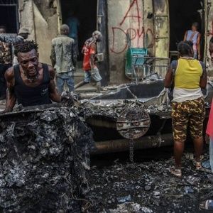 Luto de tres días después de la explosión que dejó 75 haitianos muertos
