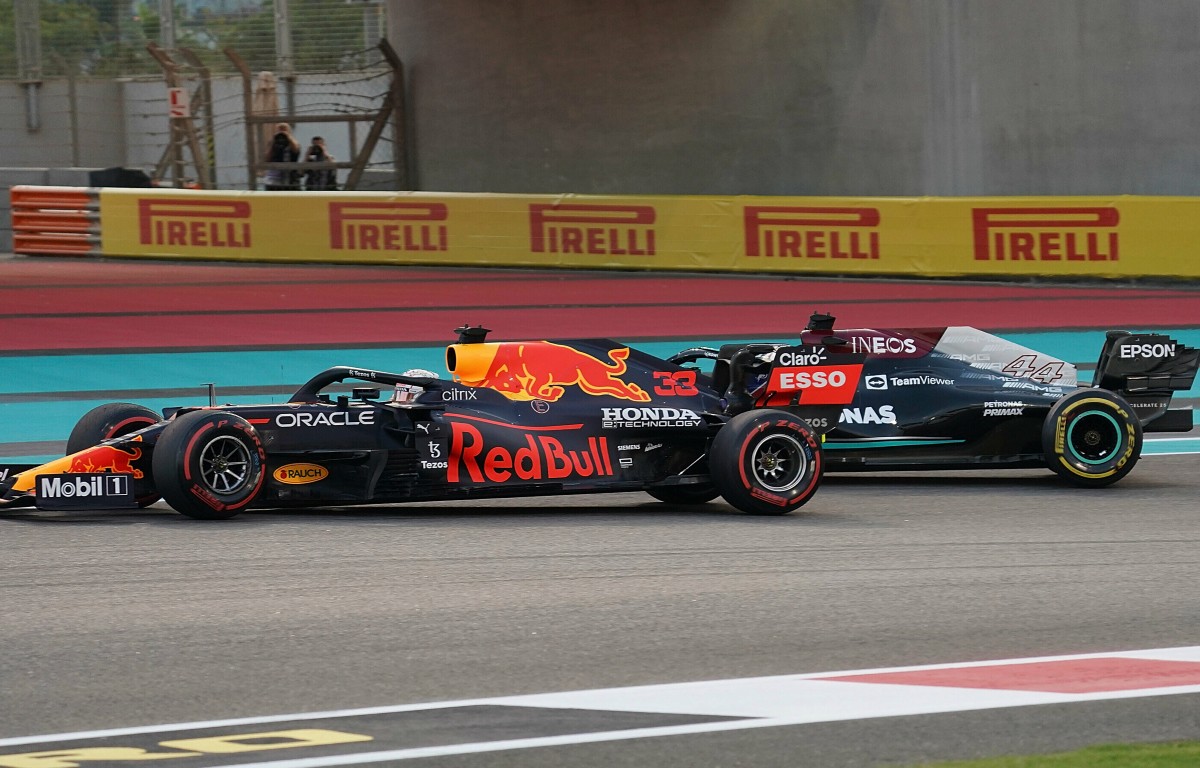 Mercedes y Red Bull 'se ponen manos a la obra'
