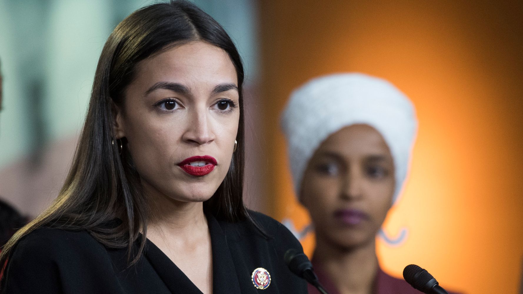 Ocasio-Cortez critica a los líderes demócratas por no castigar a Boebert por sus comentarios islamofóbicos
