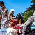 Tailandia envía refugiados de regreso a Myanmar mientras continúan los enfrentamientos