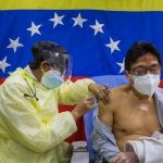 Venezuela vacunará al 90% de su población para enfrentar Omicron