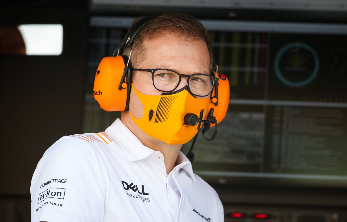 Andreas Seidl está a favor de prohibir la transmisión de equipos a Race Control
