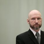 Asesino en masa de Noruega es un pobre candidato para salir de prisión, dice fiscal