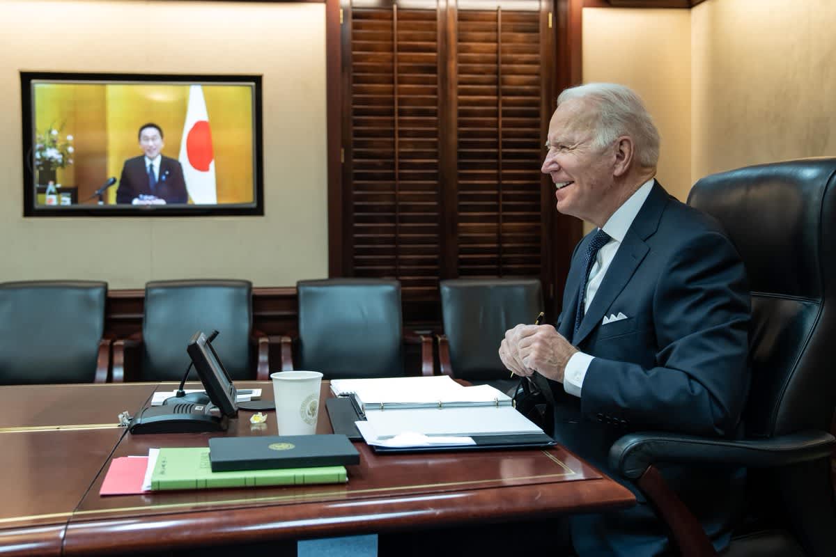 Biden y Kishida de Japón discuten la crisis de Ucrania y las ambiciones nucleares de Corea del Norte durante conversaciones virtuales