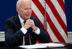 El presidente de los Estados Unidos, Joe Biden, ha hecho del restablecimiento de las relaciones estrechas con Japón una prioridad (AFP/SAUL LOEB)
