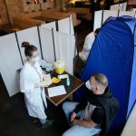 Coronavirus: Alemania considera nuevas medidas en medio de un pico de omicron