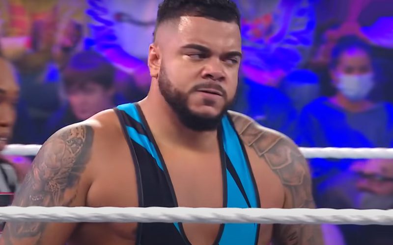 Damon Kemp no está afectado después de perder su debut en WWE NXT 2.0
