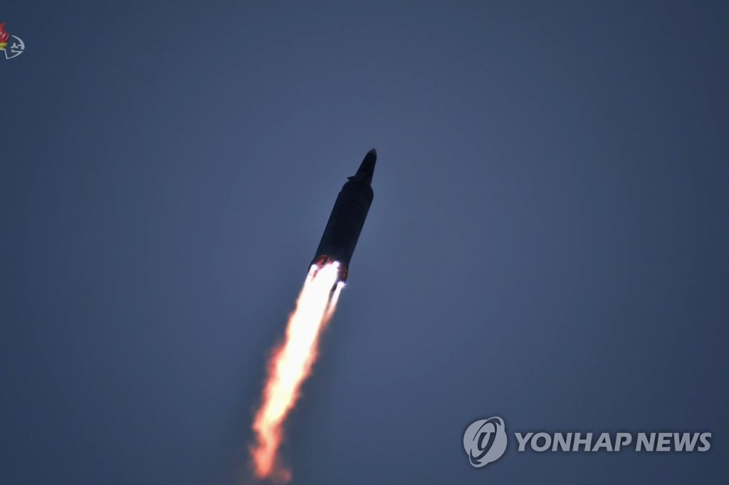 (AMPLIACIÓN) EE. UU. designa a seis norcoreanos sobre armas de destrucción masiva y programas de misiles balísticos