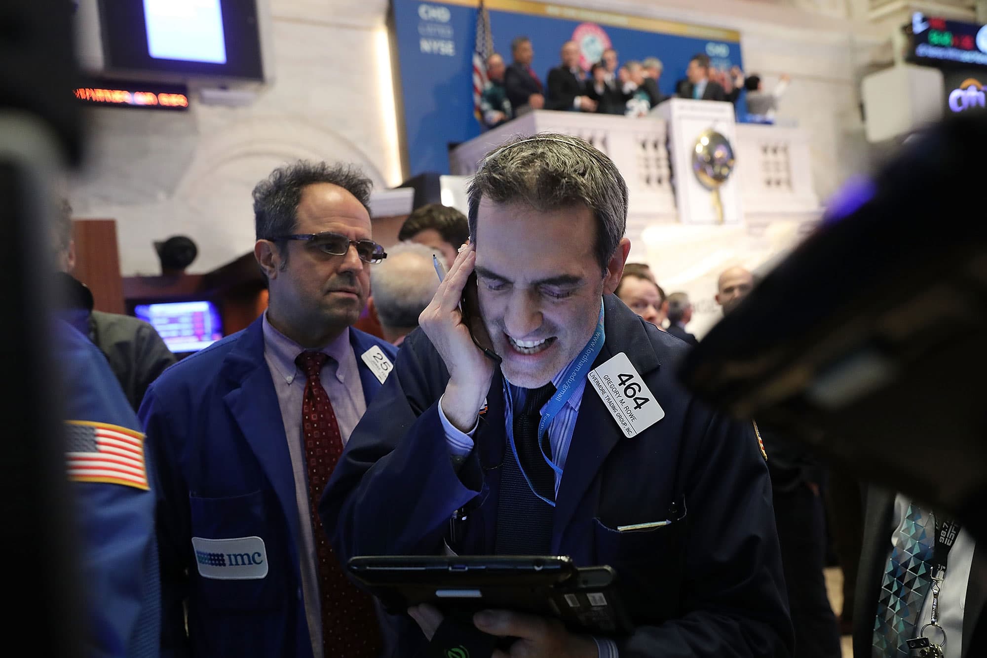 El S&P 500 va camino de su peor enero de la historia.  He aquí por qué las acciones se ven tan afectadas