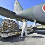 El avión ASDF de Japón que transportaba agua llega a Tonga afectada por el desastre