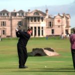 El príncipe Andrew renuncia a la membresía del club de golf St. Andrews en medio de la demanda sexual de la víctima Jeffrey Epstein