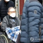 Expresidente encarcelado Lee Myung-bak ingresado en hospital por enfermedad crónica