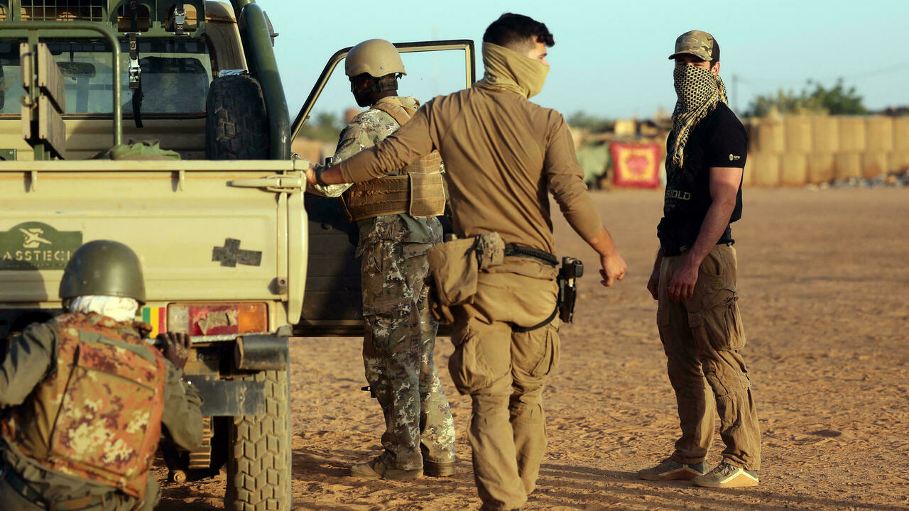 Francia evalúa poner fin al apoyo militar a Mali a medida que empeoran las relaciones con la junta