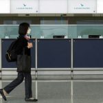 Hong Kong reducirá la cuarentena de COVID-19 para llegadas a 14 días a partir del próximo mes