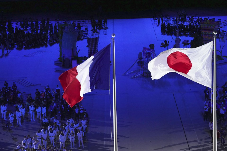 Japón y Francia sostendrán conversaciones de seguridad 2 más 2 a mediados de enero