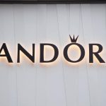 La venta de enero de Pandora tiene hasta un 50 por ciento de descuento en joyas de Harry Potter y Star Wars